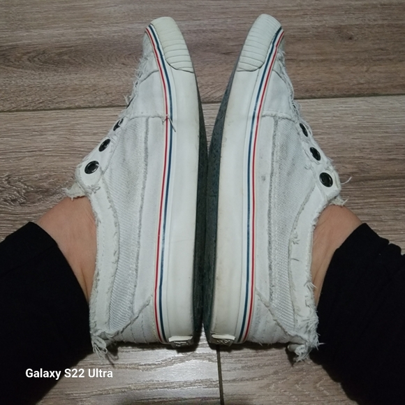 Used Blowfish Sneakers - Picture 3 of 6